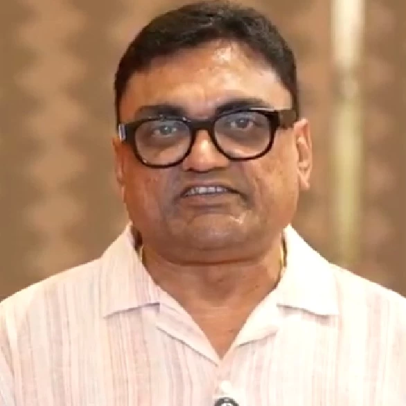 Kumar Doshi